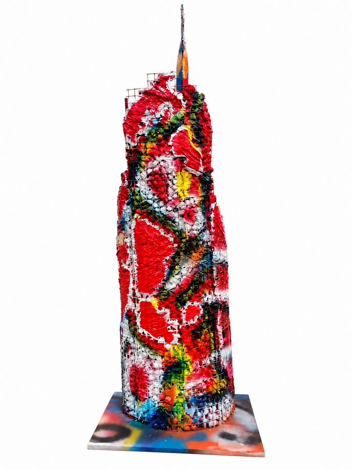 Vista posterior de escultura contemporánea de Santi Flores, 90 cm
